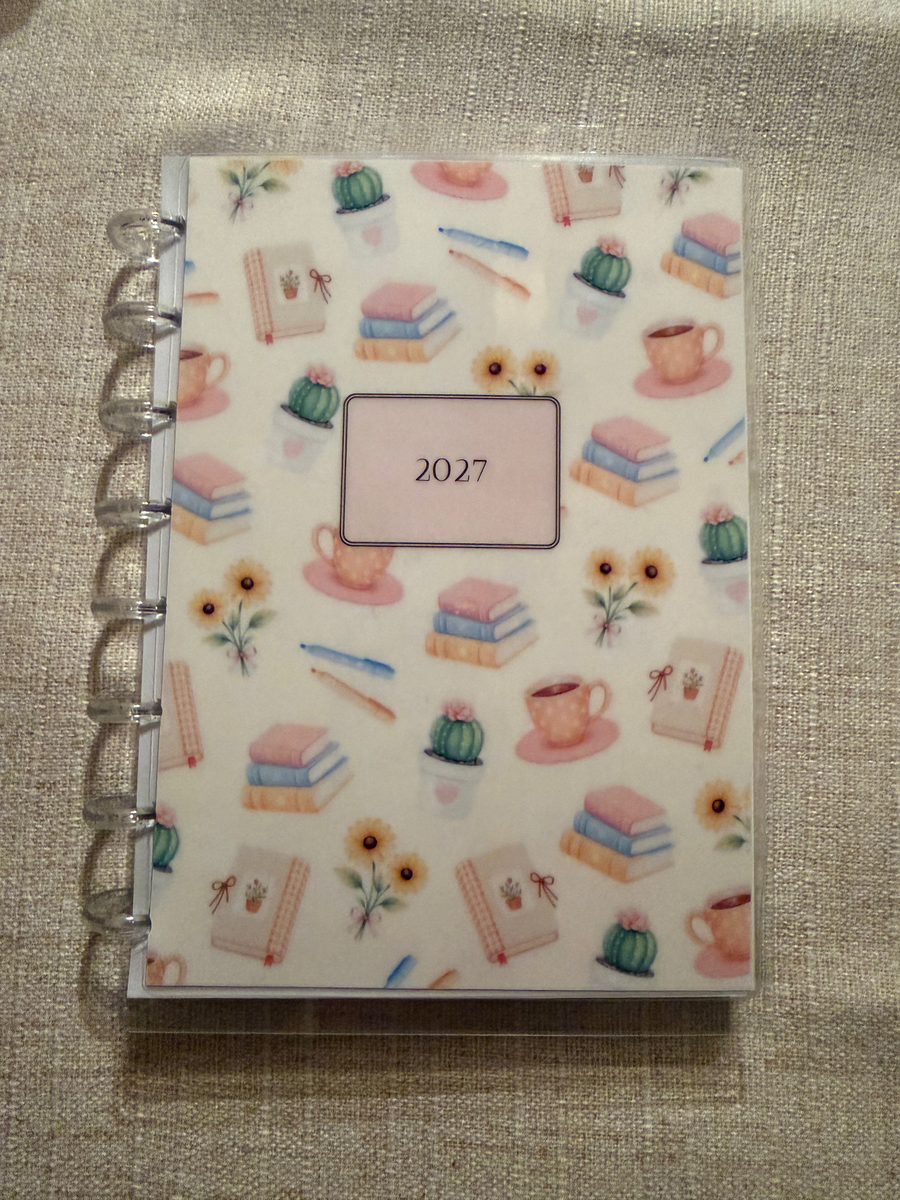 2027 Daily Disc A5 Planner | Succulents & Books
